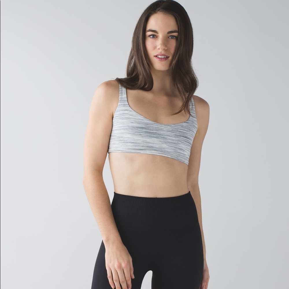 Lululemon free to be wild bra